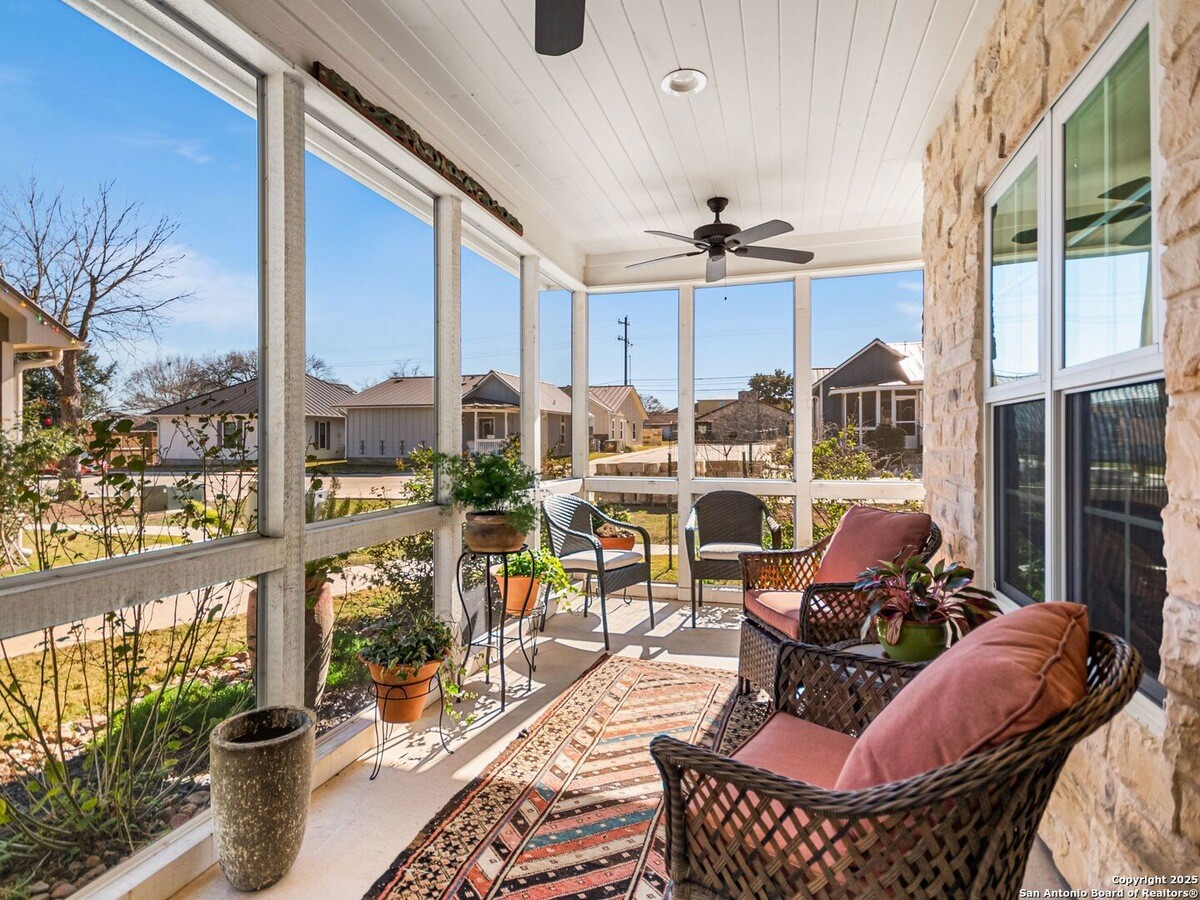 530-oak-park-dr-boerne-tx-3  